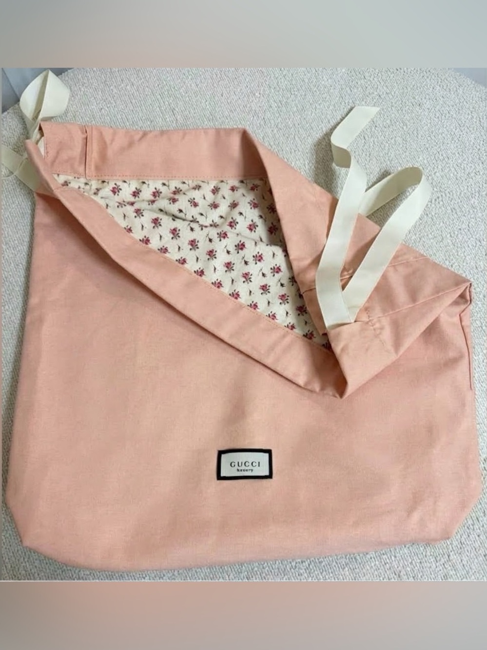 Gucci large reversable toiletry bag